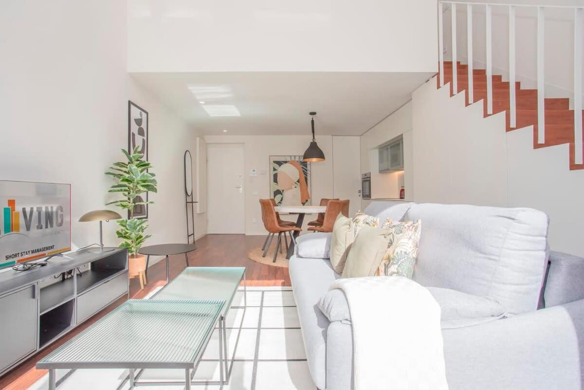 Liiiving In Porto - Luxury Gallery Apartments Экстерьер фото